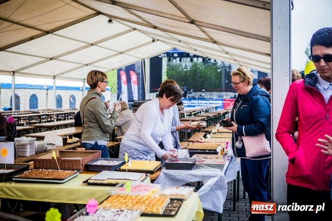 Zdjęcie w galerii na portalu naszraciborz.pl: Ruszyła 17. pietrowicka Eko-Wystawa. Spora frekwencja już od rana wiadomości z regionu