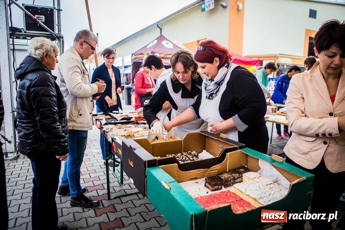 Zdjęcie w galerii na portalu naszraciborz.pl: Ruszyła 17. pietrowicka Eko-Wystawa. Spora frekwencja już od rana wiadomości z regionu