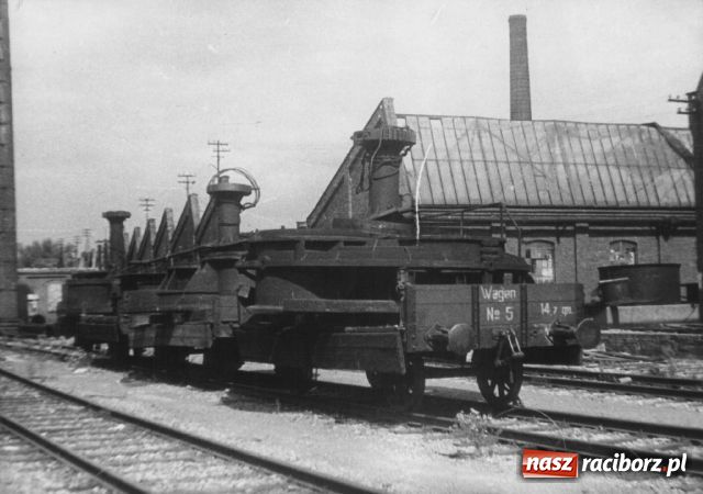 Zdjęcie w galerii na portalu naszraciborz.pl: Fotografie znalezione w magazynie wiadomości z regionu