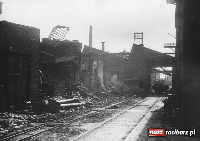 Zdjęcie w galerii na portalu naszraciborz.pl: Fotografie znalezione w magazynie wiadomości z regionu