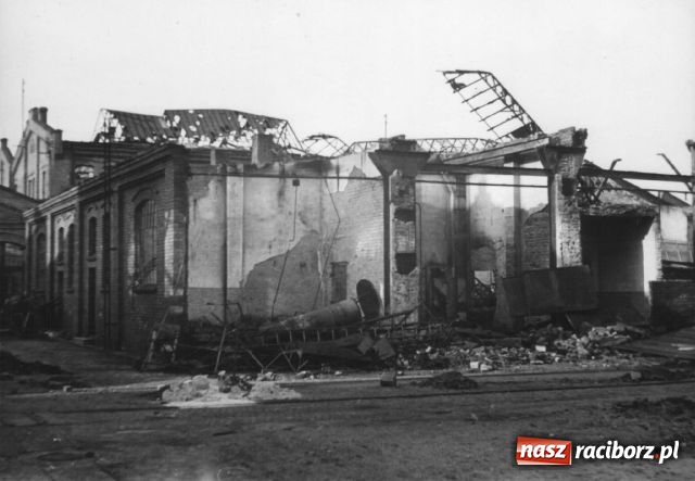 Zdjęcie w galerii na portalu naszraciborz.pl: Fotografie znalezione w magazynie wiadomości z regionu