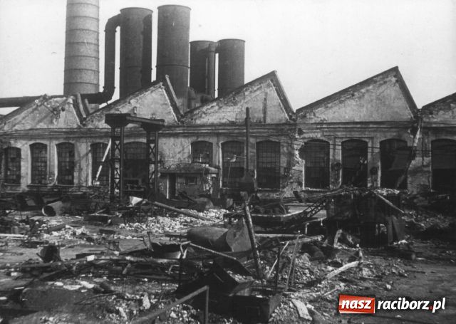 Zdjęcie w galerii na portalu naszraciborz.pl: Fotografie znalezione w magazynie wiadomości z regionu