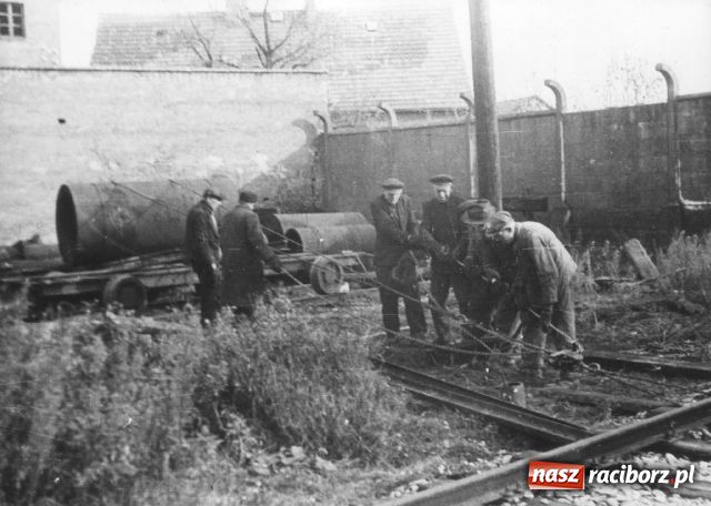 Zdjęcie w galerii na portalu naszraciborz.pl: Fotografie znalezione w magazynie wiadomości z regionu