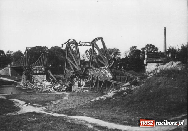Zdjęcie w galerii na portalu naszraciborz.pl: Fotografie znalezione w magazynie wiadomości z regionu