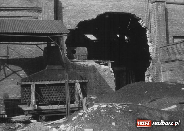 Zdjęcie w galerii na portalu naszraciborz.pl: Fotografie znalezione w magazynie wiadomości z regionu