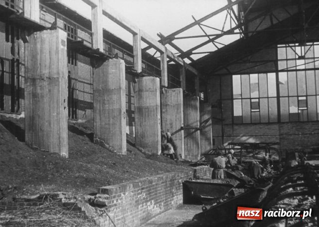 Zdjęcie w galerii na portalu naszraciborz.pl: Fotografie znalezione w magazynie wiadomości z regionu