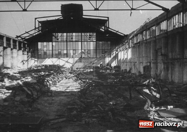 Zdjęcie w galerii na portalu naszraciborz.pl: Fotografie znalezione w magazynie wiadomości z regionu