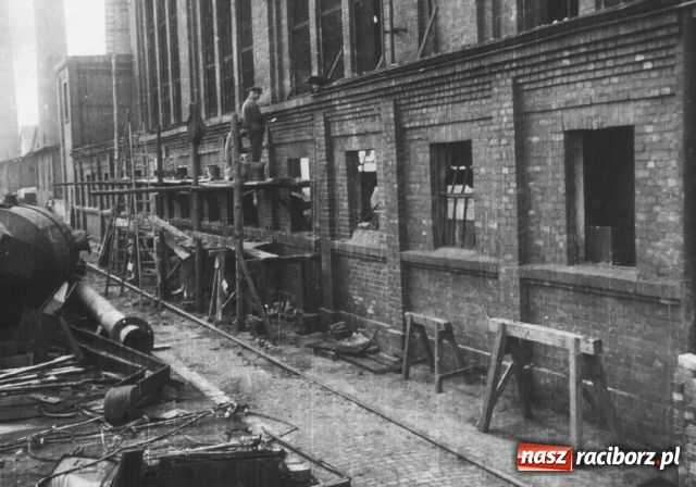 Zdjęcie w galerii na portalu naszraciborz.pl: Fotografie znalezione w magazynie wiadomości z regionu