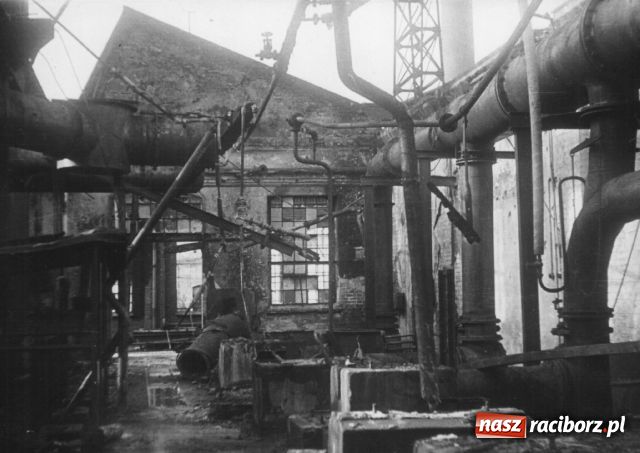 Zdjęcie w galerii na portalu naszraciborz.pl: Fotografie znalezione w magazynie wiadomości z regionu