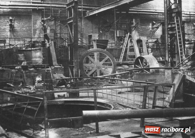 Zdjęcie w galerii na portalu naszraciborz.pl: Fotografie znalezione w magazynie wiadomości z regionu