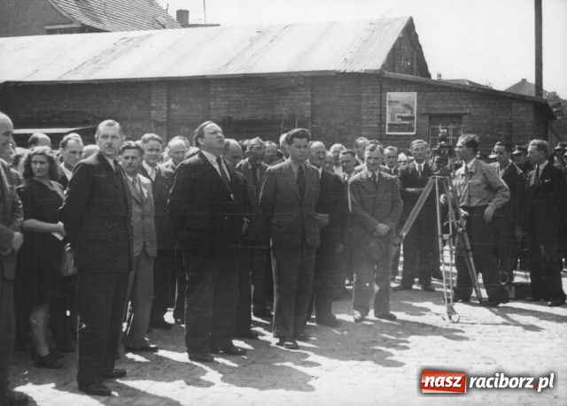 Zdjęcie w galerii na portalu naszraciborz.pl: Fotografie znalezione w magazynie wiadomości z regionu