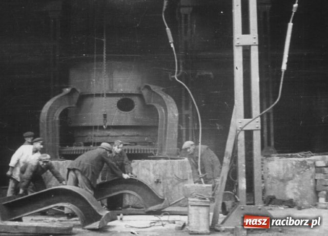 Zdjęcie w galerii na portalu naszraciborz.pl: Fotografie znalezione w magazynie wiadomości z regionu