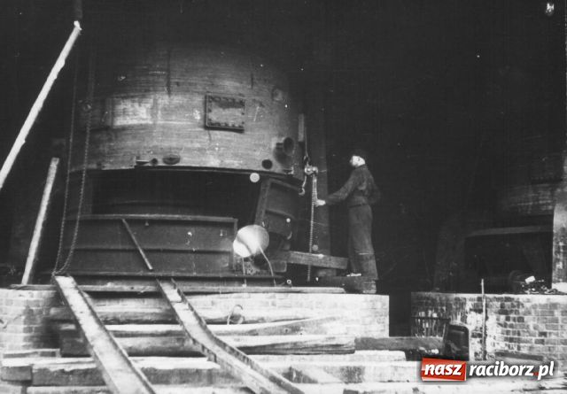 Zdjęcie w galerii na portalu naszraciborz.pl: Fotografie znalezione w magazynie wiadomości z regionu