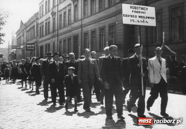 Zdjęcie w galerii na portalu naszraciborz.pl: Fotografie znalezione w magazynie wiadomości z regionu