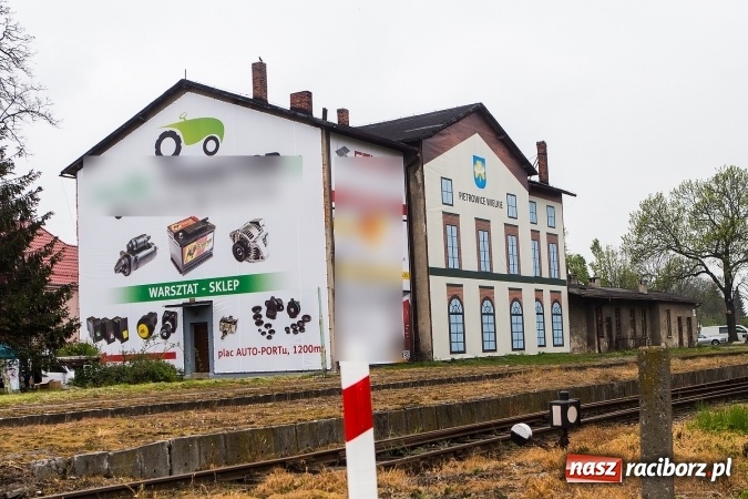 Zdjęcie w galerii na portalu naszraciborz.pl: Pietrowicki dworzec w nowej odsłonie  wiadomości z regionu