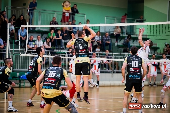 Zdjęcie w galerii na portalu naszraciborz.pl: Finał JP Telebim RLPS w Arenie Rafako wiadomości z regionu