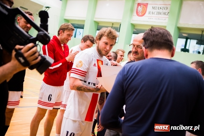 Zdjęcie w galerii na portalu naszraciborz.pl: Finał JP Telebim RLPS w Arenie Rafako wiadomości z regionu