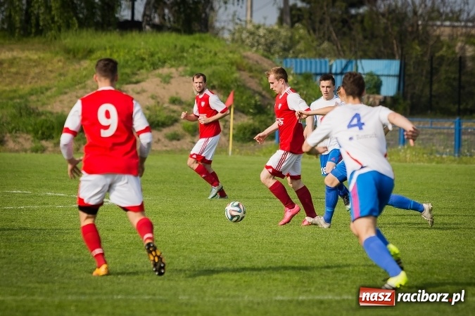 Zdjęcie w galerii na portalu naszraciborz.pl: Przegrana Unii Racibórz z Gwarkiem Ornontowice wiadomości z regionu