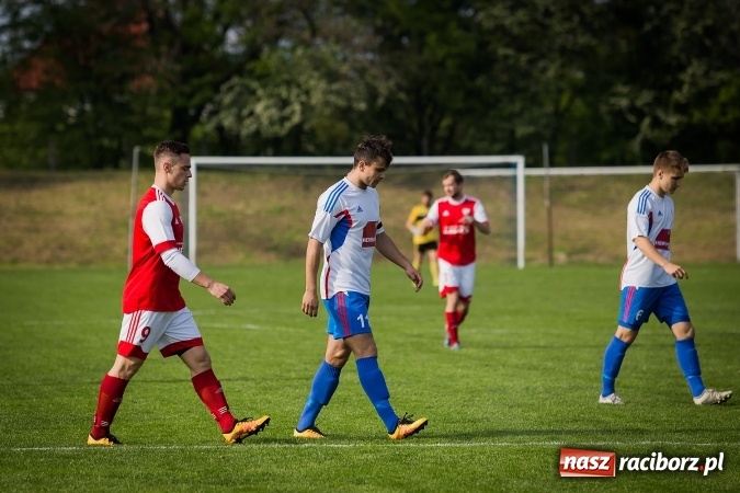 Zdjęcie w galerii na portalu naszraciborz.pl: Przegrana Unii Racibórz z Gwarkiem Ornontowice wiadomości z regionu