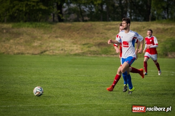 Zdjęcie w galerii na portalu naszraciborz.pl: Przegrana Unii Racibórz z Gwarkiem Ornontowice wiadomości z regionu