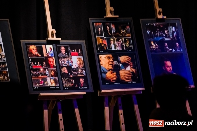 Zdjęcie w galerii na portalu naszraciborz.pl: 25. numer Almanachu Prowincjonalnego trafił do rąk czytelników wiadomości z regionu