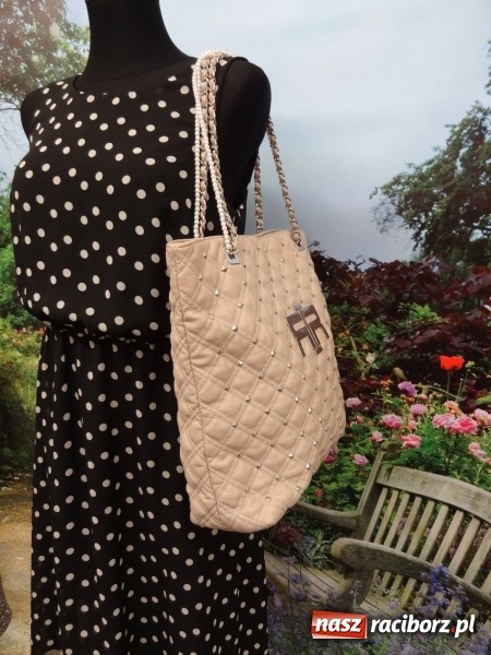 Zdjęcie w galerii na portalu naszraciborz.pl: NOWY towar w RABANIE. Jeszcze nikt w nim nie szperał. Co znajdziesz, to twoje wiadomości z regionu