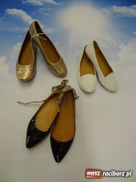 Zdjęcie w galerii na portalu naszraciborz.pl: NOWY towar w RABANIE. Jeszcze nikt w nim nie szperał. Co znajdziesz, to twoje wiadomości z regionu