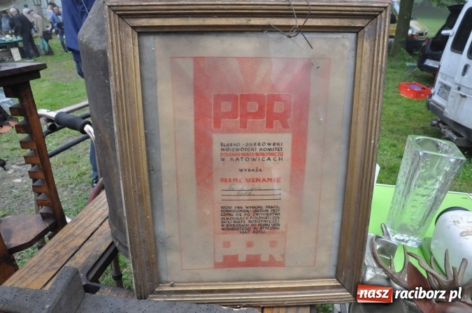 Zdjęcie w galerii na portalu naszraciborz.pl: Jarmark na granicy - dużo sprzedających, dużo kupujących wiadomości z regionu