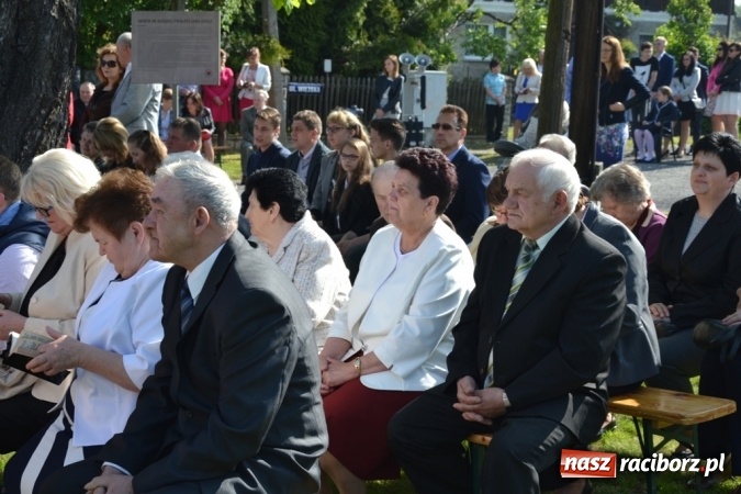 Zdjęcie w galerii na portalu naszraciborz.pl: Procesja św. Izydora Oracza przeszła ulicami Jankowic  wiadomości z regionu