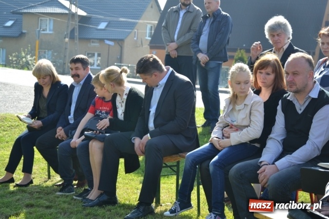 Zdjęcie w galerii na portalu naszraciborz.pl: Procesja św. Izydora Oracza przeszła ulicami Jankowic  wiadomości z regionu