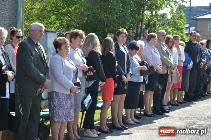Zdjęcie w galerii na portalu naszraciborz.pl: Procesja św. Izydora Oracza przeszła ulicami Jankowic  wiadomości z regionu