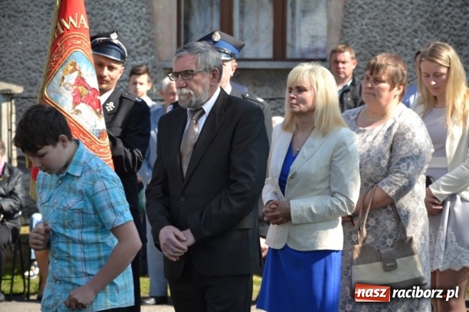 Zdjęcie w galerii na portalu naszraciborz.pl: Procesja św. Izydora Oracza przeszła ulicami Jankowic  wiadomości z regionu