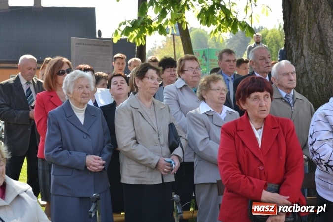 Zdjęcie w galerii na portalu naszraciborz.pl: Procesja św. Izydora Oracza przeszła ulicami Jankowic  wiadomości z regionu