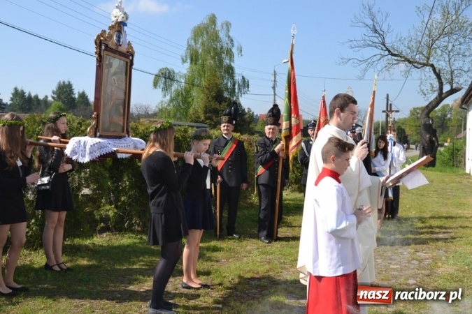 Zdjęcie w galerii na portalu naszraciborz.pl: Procesja św. Izydora Oracza przeszła ulicami Jankowic  wiadomości z regionu