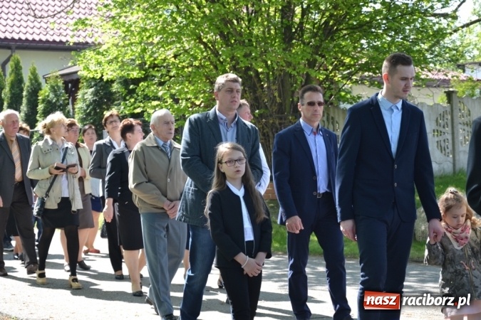Zdjęcie w galerii na portalu naszraciborz.pl: Procesja św. Izydora Oracza przeszła ulicami Jankowic  wiadomości z regionu