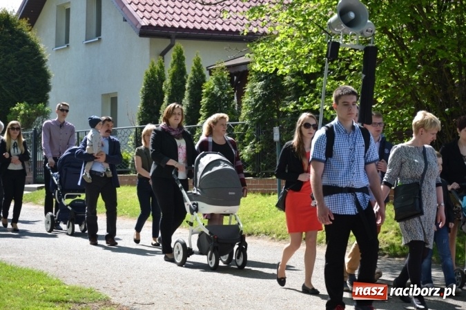 Zdjęcie w galerii na portalu naszraciborz.pl: Procesja św. Izydora Oracza przeszła ulicami Jankowic  wiadomości z regionu