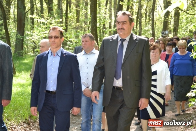 Zdjęcie w galerii na portalu naszraciborz.pl: Procesja św. Izydora Oracza przeszła ulicami Jankowic  wiadomości z regionu