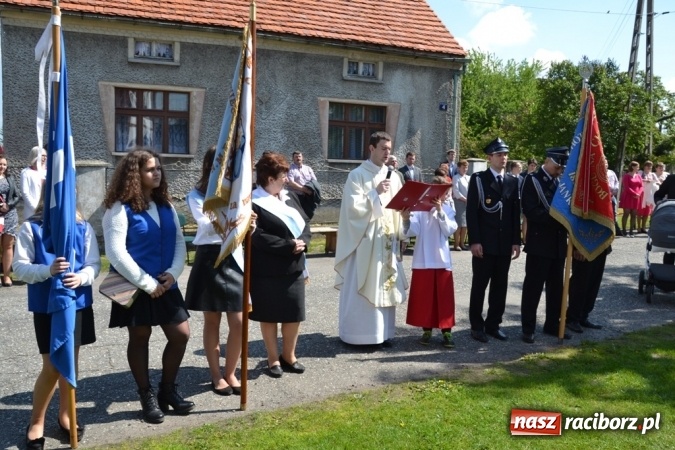Zdjęcie w galerii na portalu naszraciborz.pl: Procesja św. Izydora Oracza przeszła ulicami Jankowic  wiadomości z regionu