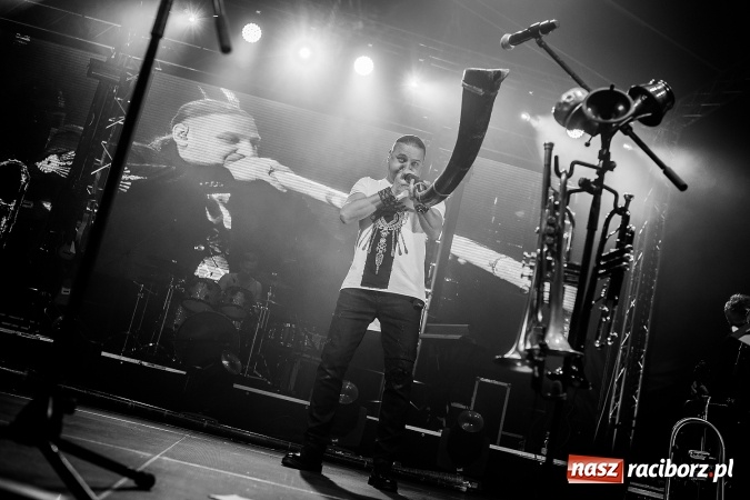 Zdjęcie w galerii na portalu naszraciborz.pl: Golec uOrkiestra na finał pietrowickiej Eko-Wystawy FOTORELACJA wiadomości z regionu