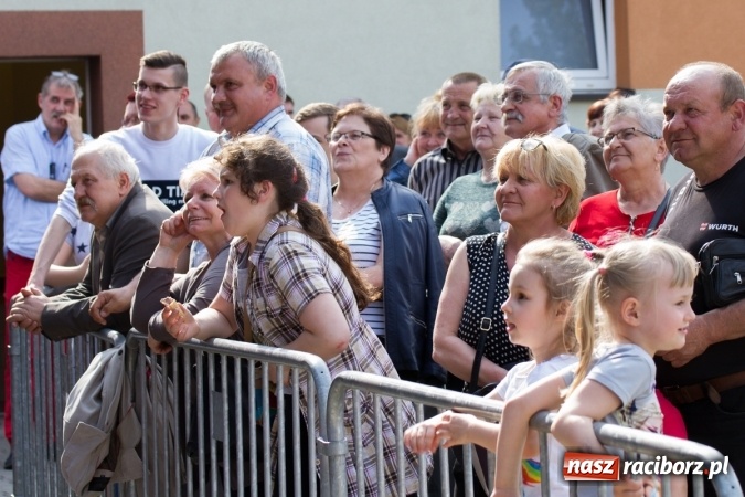 Zdjęcie w galerii na portalu naszraciborz.pl: Krzysztof Respondek i Paweł Gołecki, czyli drugi dzień festynu rodzinnego na pietrowickiej Eko-Wystawie  wiadomości z regionu
