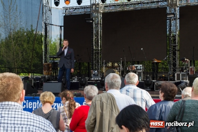 Zdjęcie w galerii na portalu naszraciborz.pl: Krzysztof Respondek i Paweł Gołecki, czyli drugi dzień festynu rodzinnego na pietrowickiej Eko-Wystawie  wiadomości z regionu