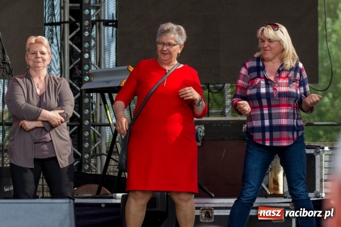 Zdjęcie w galerii na portalu naszraciborz.pl: Krzysztof Respondek i Paweł Gołecki, czyli drugi dzień festynu rodzinnego na pietrowickiej Eko-Wystawie  wiadomości z regionu