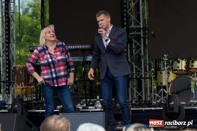 Zdjęcie w galerii na portalu naszraciborz.pl: Krzysztof Respondek i Paweł Gołecki, czyli drugi dzień festynu rodzinnego na pietrowickiej Eko-Wystawie  wiadomości z regionu