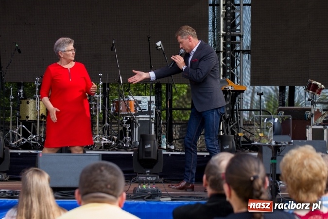 Zdjęcie w galerii na portalu naszraciborz.pl: Krzysztof Respondek i Paweł Gołecki, czyli drugi dzień festynu rodzinnego na pietrowickiej Eko-Wystawie  wiadomości z regionu