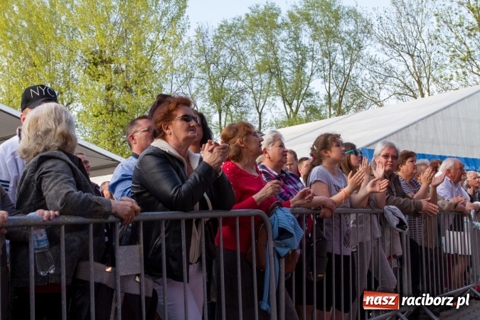 Zdjęcie w galerii na portalu naszraciborz.pl: Krzysztof Respondek i Paweł Gołecki, czyli drugi dzień festynu rodzinnego na pietrowickiej Eko-Wystawie  wiadomości z regionu