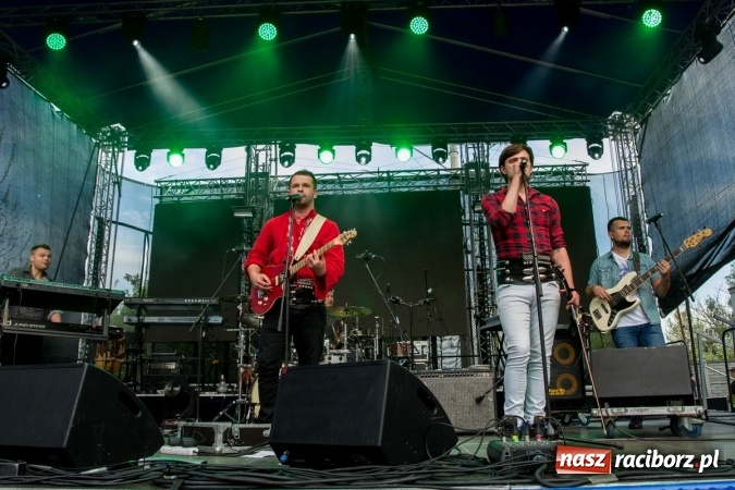 Zdjęcie w galerii na portalu naszraciborz.pl: Krzysztof Respondek i Paweł Gołecki, czyli drugi dzień festynu rodzinnego na pietrowickiej Eko-Wystawie  wiadomości z regionu