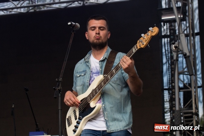 Zdjęcie w galerii na portalu naszraciborz.pl: Krzysztof Respondek i Paweł Gołecki, czyli drugi dzień festynu rodzinnego na pietrowickiej Eko-Wystawie  wiadomości z regionu