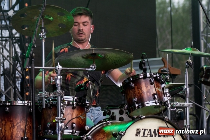 Zdjęcie w galerii na portalu naszraciborz.pl: Krzysztof Respondek i Paweł Gołecki, czyli drugi dzień festynu rodzinnego na pietrowickiej Eko-Wystawie  wiadomości z regionu