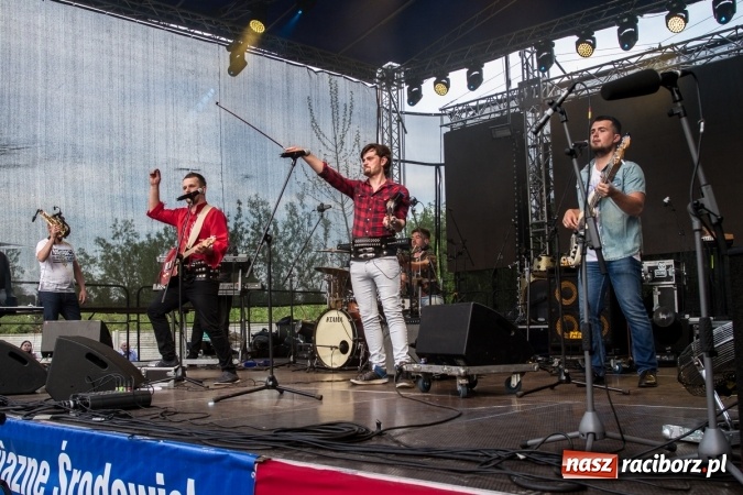 Zdjęcie w galerii na portalu naszraciborz.pl: Krzysztof Respondek i Paweł Gołecki, czyli drugi dzień festynu rodzinnego na pietrowickiej Eko-Wystawie  wiadomości z regionu