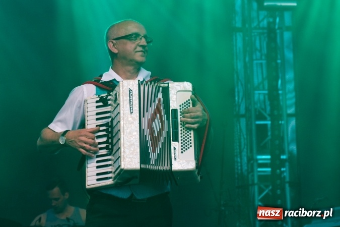 Zdjęcie w galerii na portalu naszraciborz.pl: Krzysztof Respondek i Paweł Gołecki, czyli drugi dzień festynu rodzinnego na pietrowickiej Eko-Wystawie  wiadomości z regionu